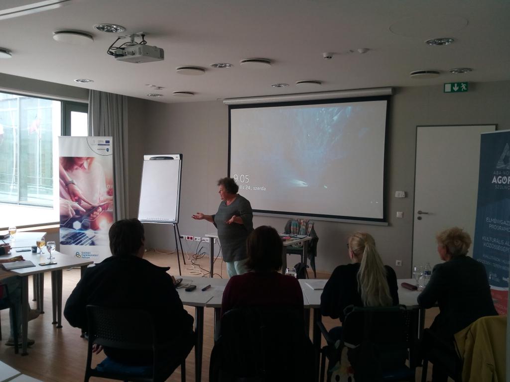 Kezdő vállalkozók tréningje 2019.04.24 Kezdő vállalkozók tréningje 2019.04.24